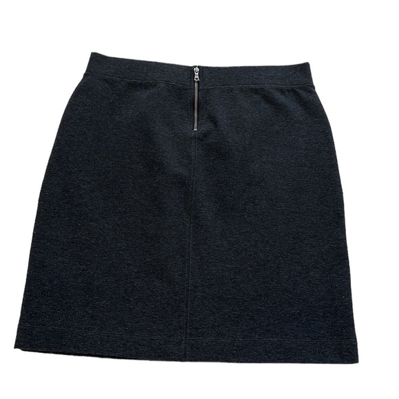 GAP Stretch Knee Length Pencil Skirt With Zipper Back - Size Medium - Picture 2 of 7